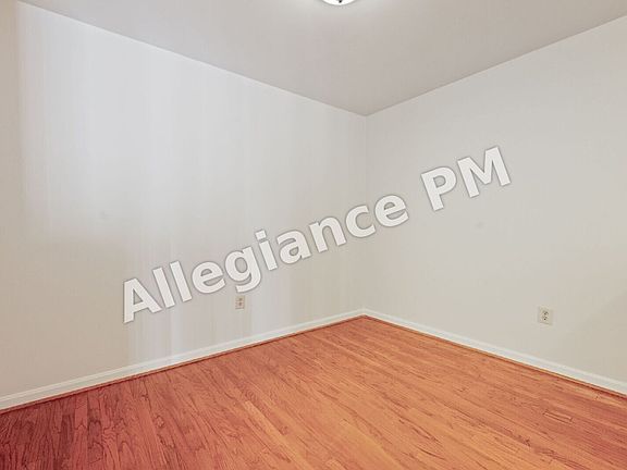 4th image of 13621 Garfield Pl APT 303