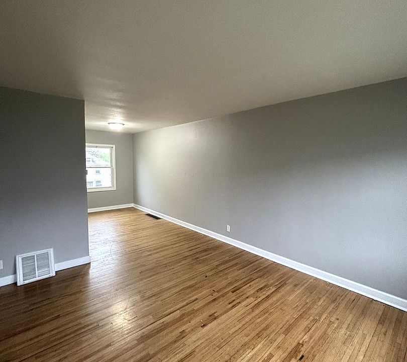1st image of 1272 W Mullan Ave