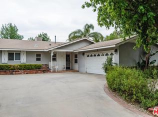 10946 Swinton Ave, Granada Hills, CA 91344