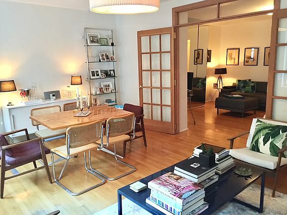 3rd image of 4 W 90th St #1
