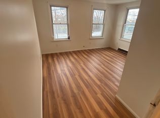 742 East St #2, Rensselaer, NY 12144