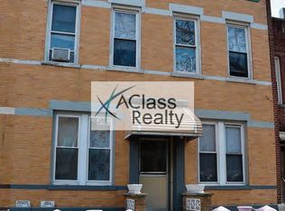 3269 44th St APT 4, Astoria, NY 11103