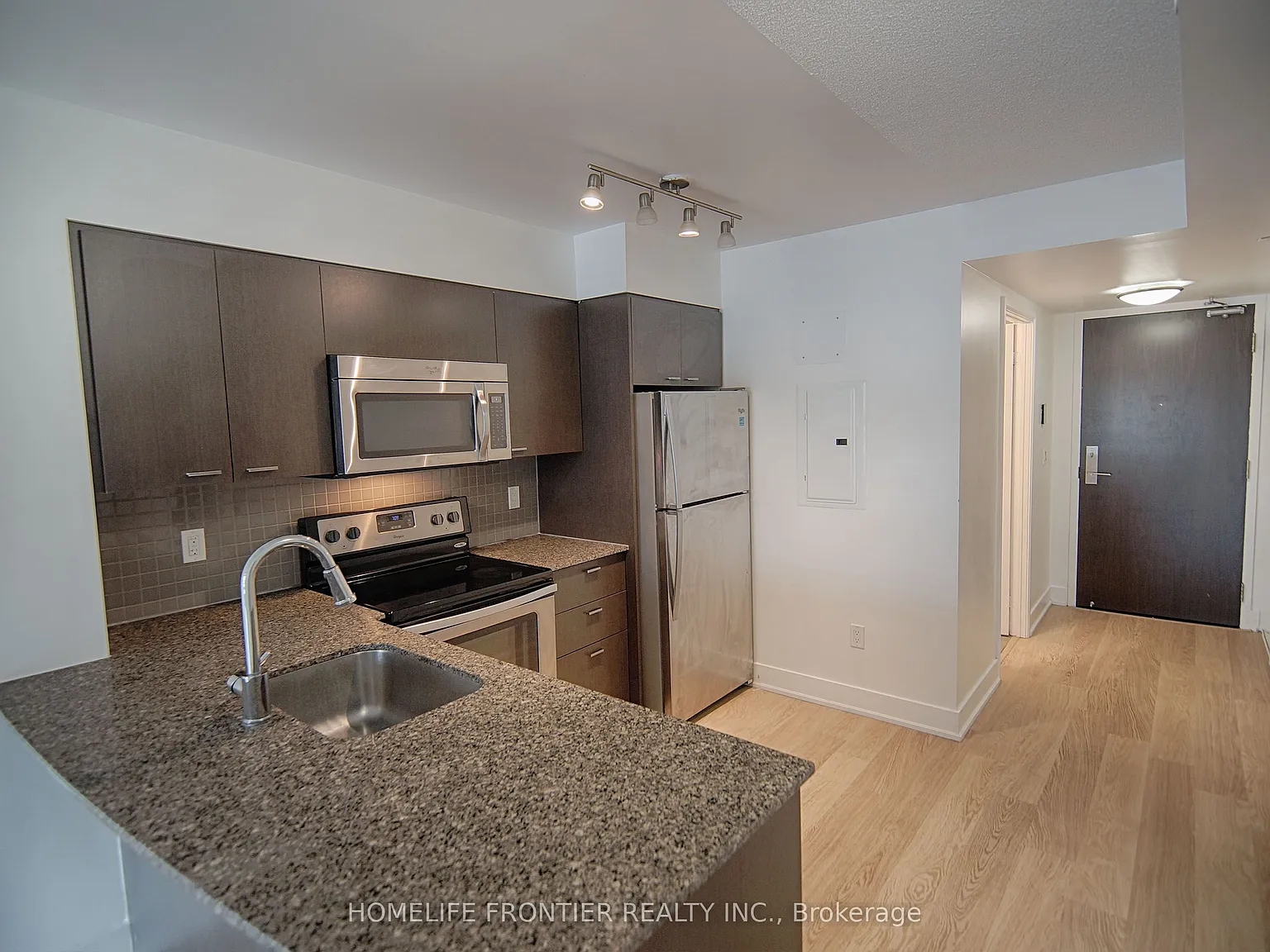 1 bed, $2,100 — Photo 4