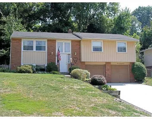 377 Tara Dr photo 1