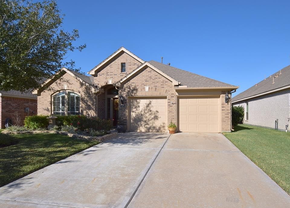 1st image of 26226 Crystal Cove Ln