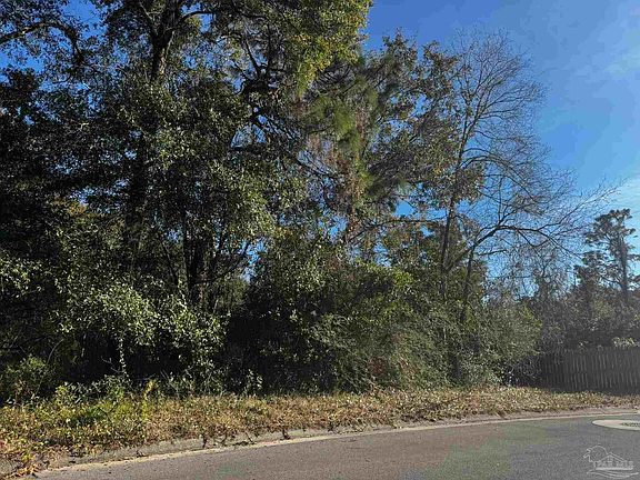 4th image of 7610 Wood Stream Dr