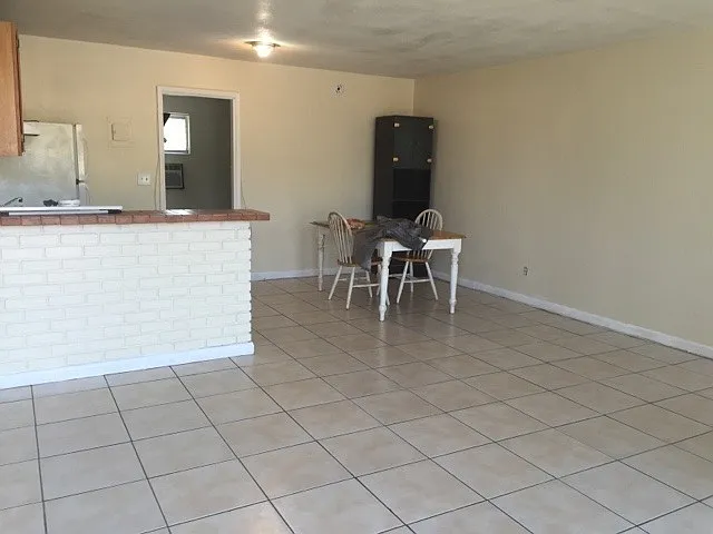714 Nw 2 Ave - Sunmax — Photo 3