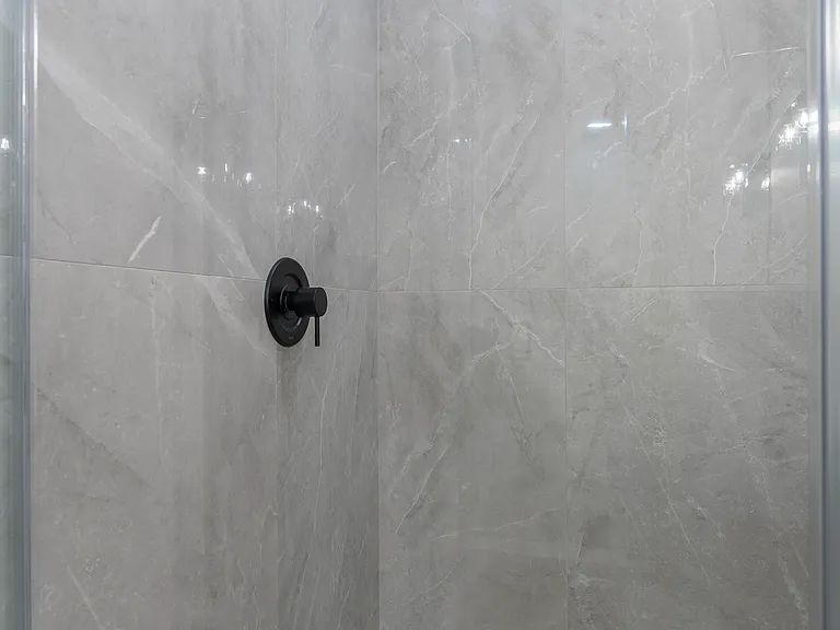 420 E 50th Pl #2 — Photo 19