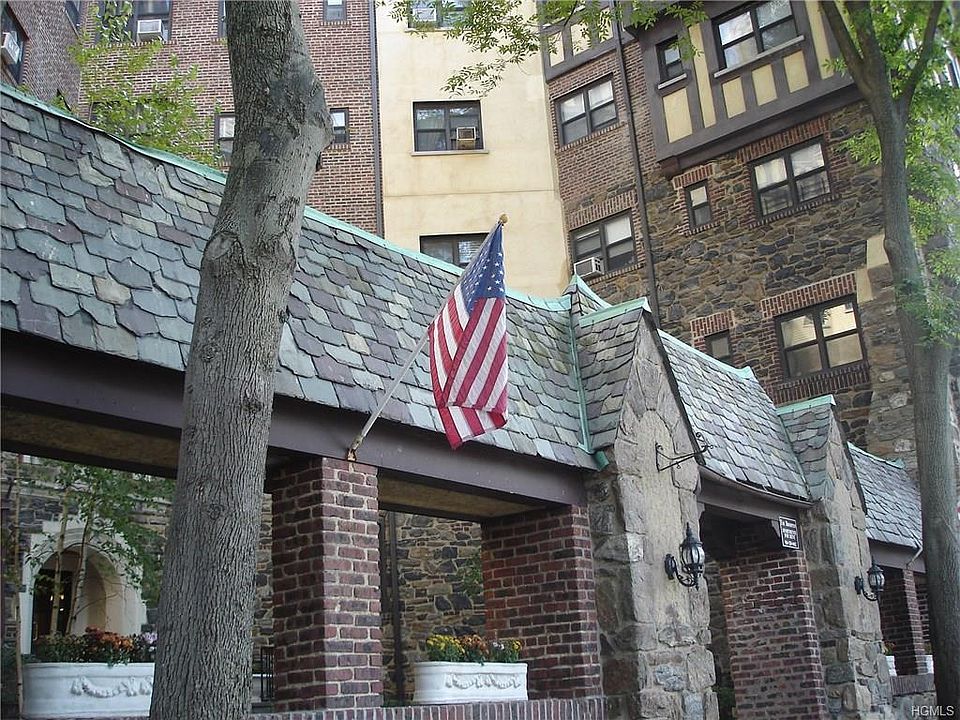 1st image of 1880 Palmer Ave APT 2K