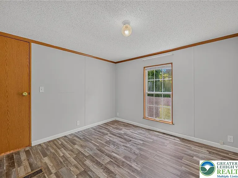 2674 Williams Rd — Photo 24
