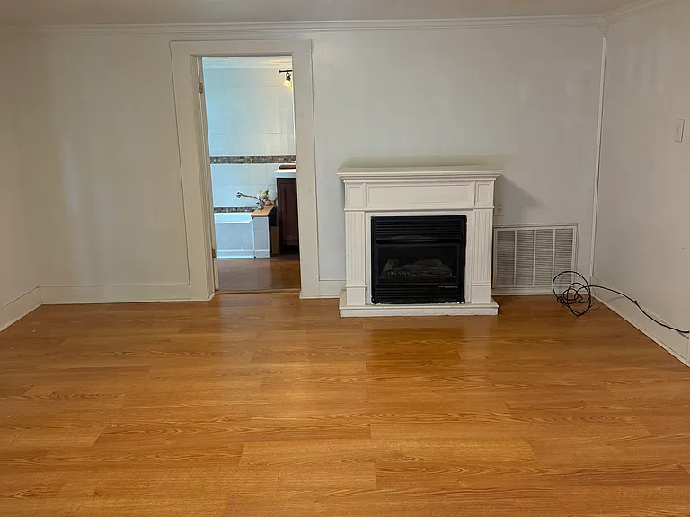 153 Saint Peter St — Photo 9