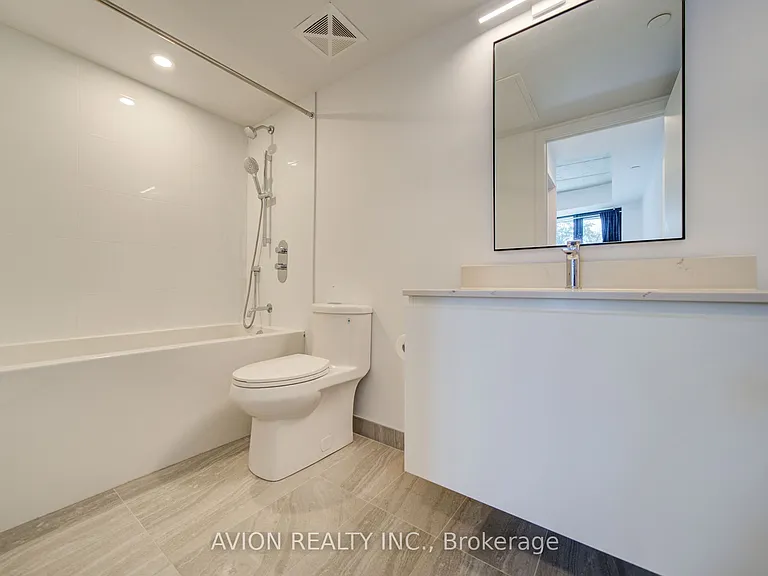 1720 Bayview Ave #321 — Photo 19