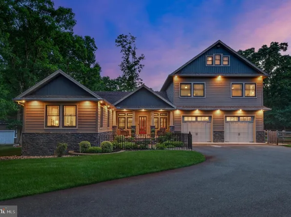 683 Gravelly Hollow Rd, Medford, NJ 08055