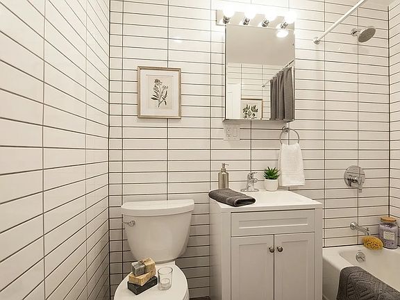 4th image of 197 Prospect Ave APT 1R