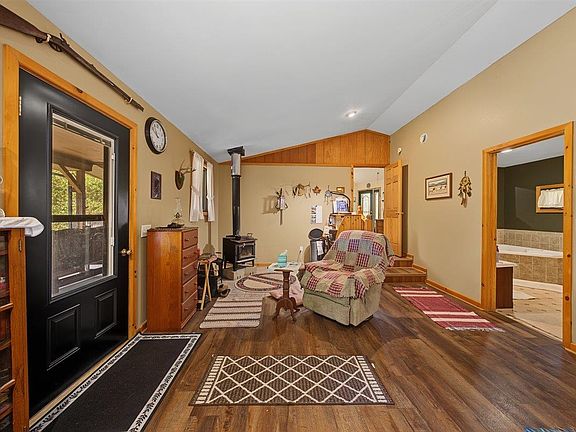 5th image of 27065 Midway Ave