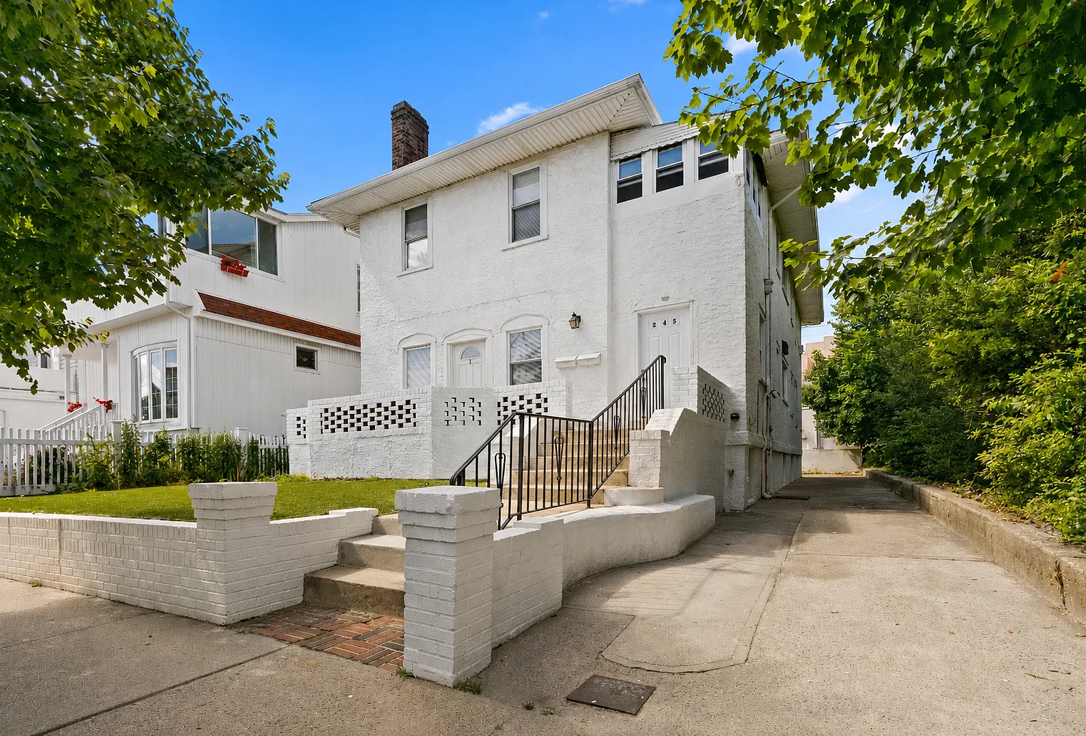 3 bed, $3,750 — Photo 1