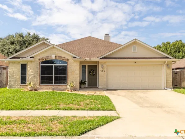 305 Waterstone, Victoria, TX 77901
