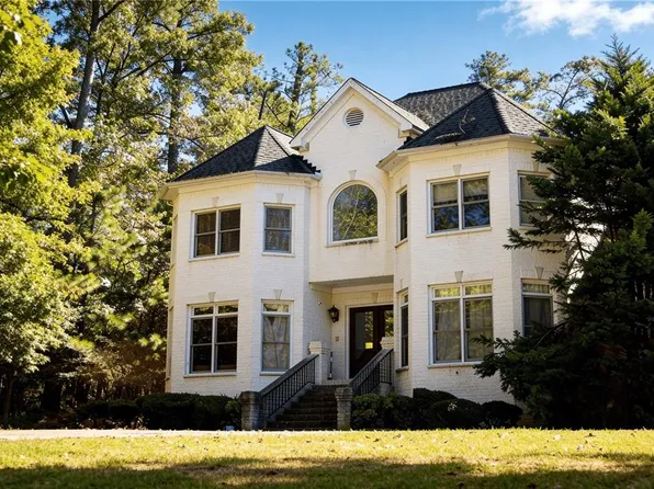 3930 Demooney Rd, Atlanta, GA 30349