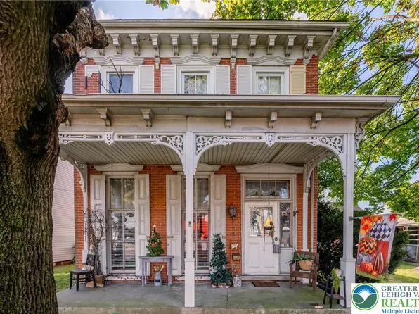 15882 Kutztown Rd #A, Mertztown, PA 19539