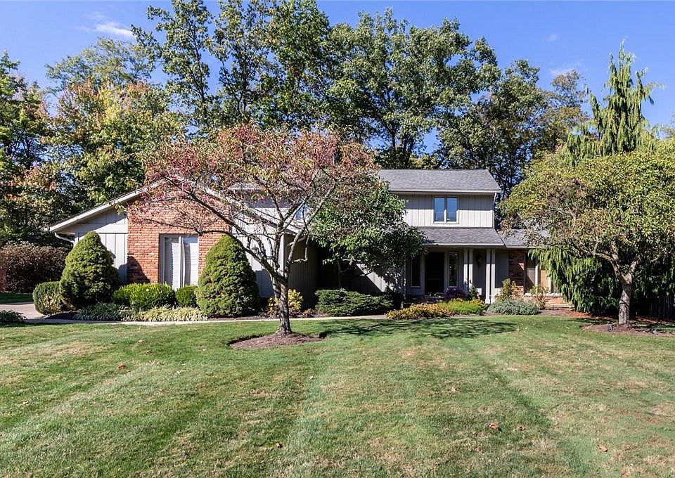 1st image of 29249 Orangewood Dr