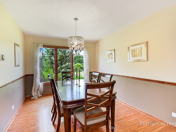 5th image of 445 Aristocrat Dr
