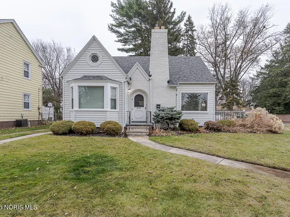 2220 Beaufort Ave, Toledo, OH 43613