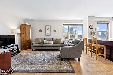 473 FDR Drive