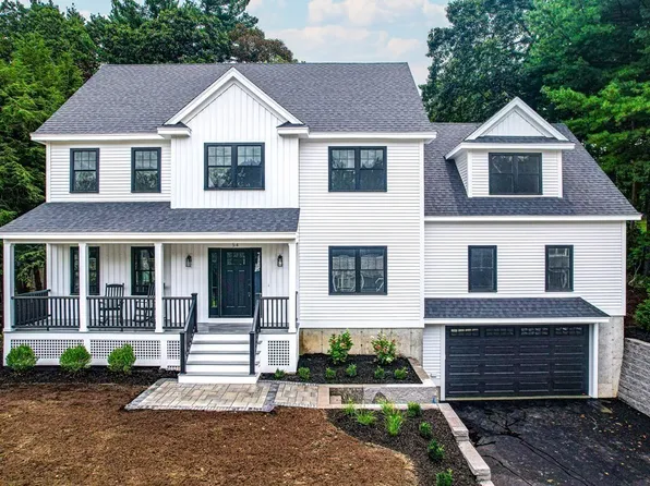 54 Dana Rd, Reading, MA 01867