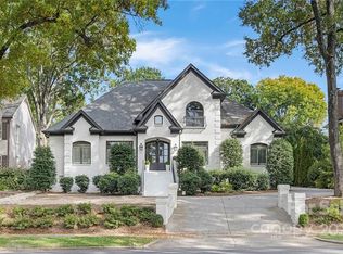 1241 Kings Dr, Charlotte, NC 28207