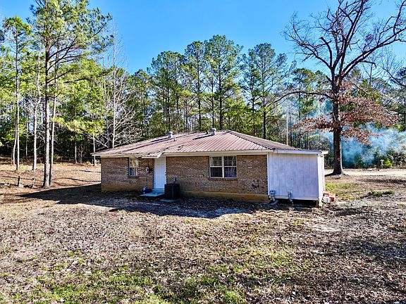 5th image of 340 Louisiana Rd