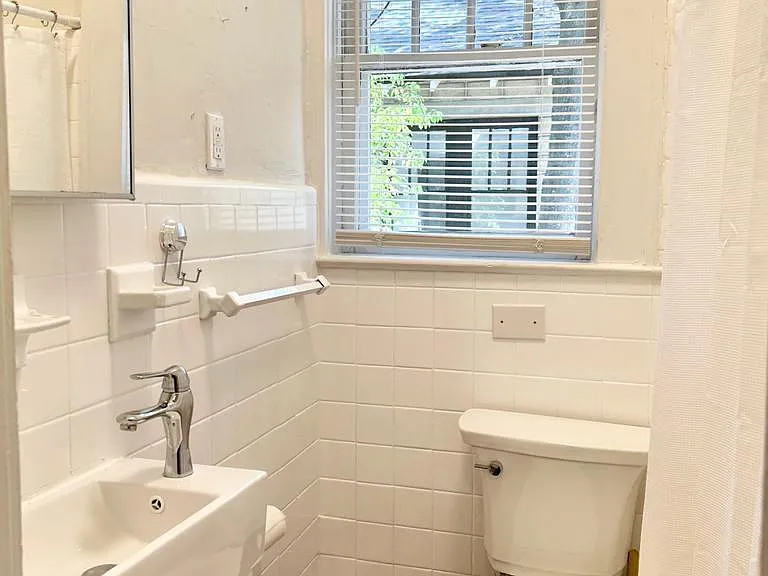 2805 Park St #2805 — Photo 16