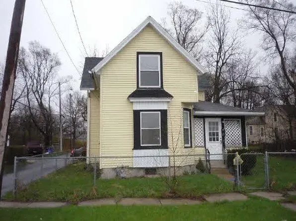 418 Tay St, Rockford, IL 61102