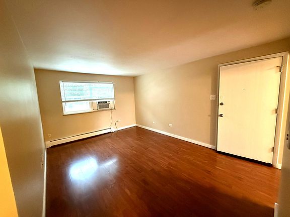 3rd image of 2336 S Linden Ct APT D