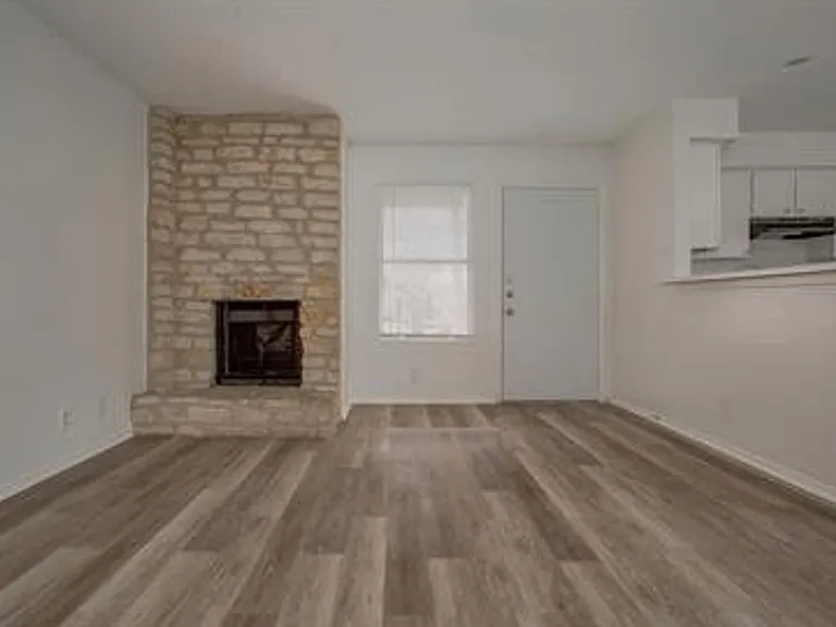 2310 Rachael Court — Photo 6