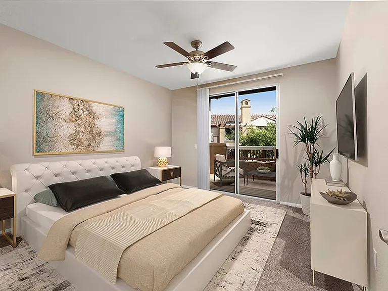 Campana Crown Valley Apartments — Photo 3