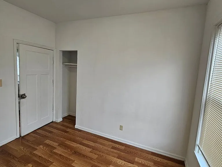 3520-3522 W Mt. Vernon Ave. — Photo 8