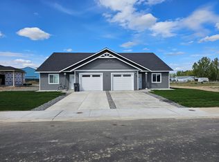 51 Grant Dr, Ephrata, WA 98823