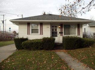3826 Augusta St, Flint, MI 48532