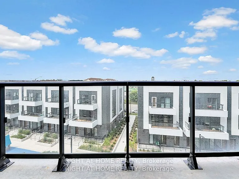 10 Lagerfeld Dr #401 — Photo 32