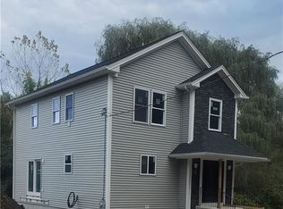 46 Old Pocasset Rd, Johnston, RI 02919