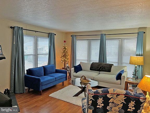 4th image of 36452 E Estate Dr Unit 287