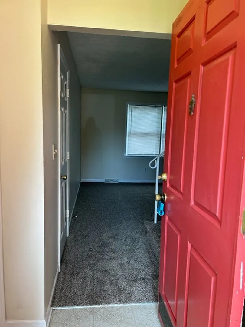 East Hills Townhome. 07072026 — Photo 2