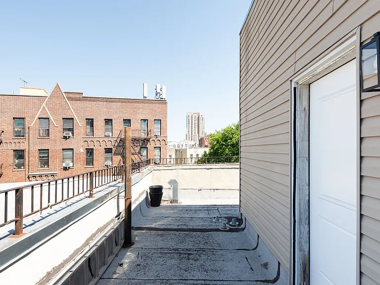 162 Woodruff Ave #4A — Photo 9