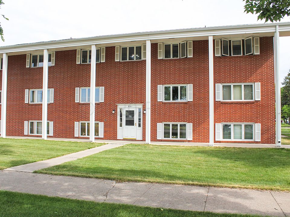 1st image of 801 6th Ave N #A1
