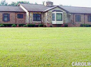 4542 King Crowder Dr, Gastonia, NC 28052