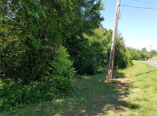 1915 Water Plant Rd, Maiden, NC 28650