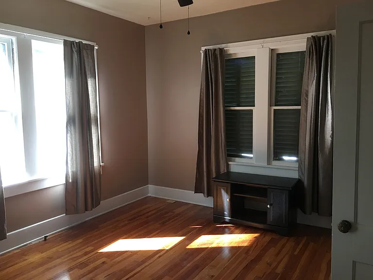 241 NE Tuscawilla Ave — Photo 13
