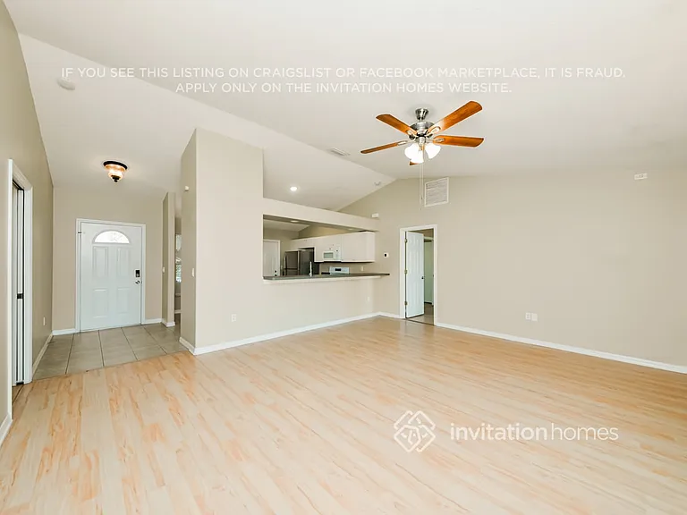 4923 23rd St E — Photo 5