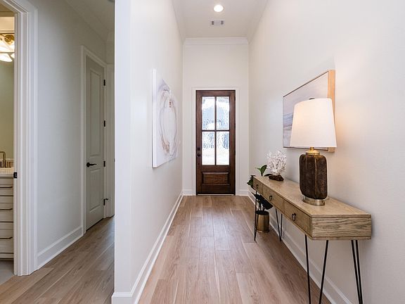 2nd image of 322 Fletcher Loop