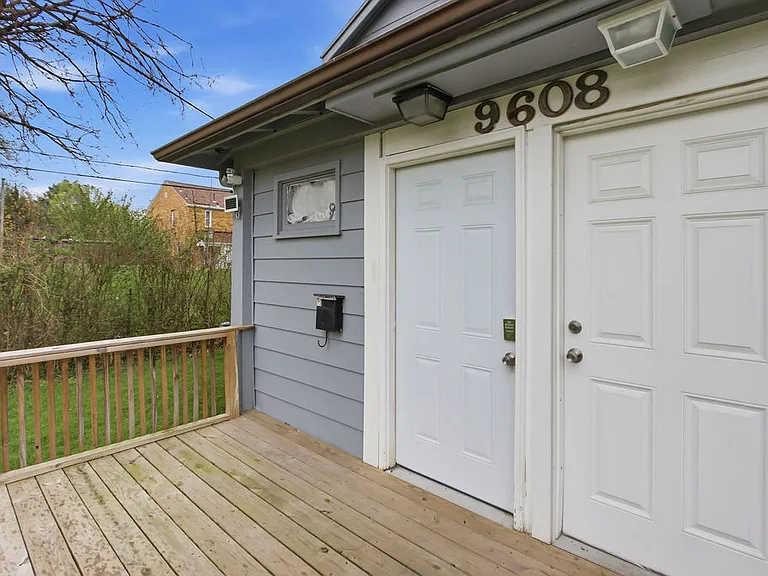 9608 Frankstown Rd #1 — Photo 23